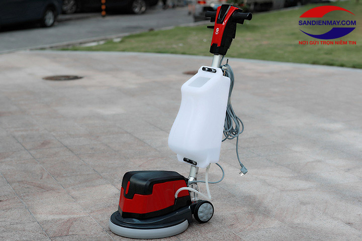 Sàn Điện Máy là địa chỉ chuyên phân phối máy chà sàn Supper Clean uy tín